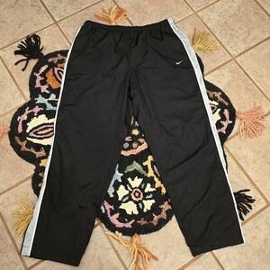🔥🔥Vintage Y2k Nike Black Joggers with Grey And White Stripe🔥🔥Size XL
